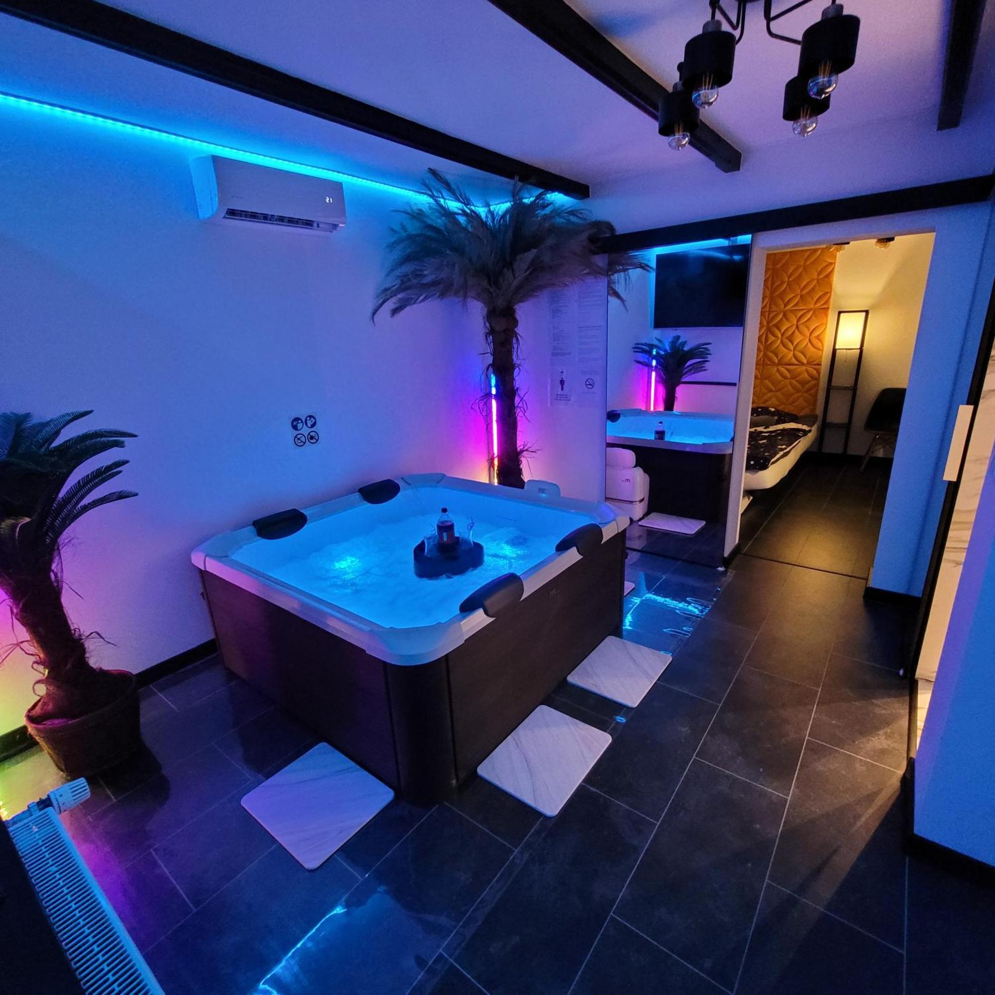 RzepiskaApartament Domek Grill Bukowina Bialka Jaucuzzi W Pokoju Na Wylacznosc公寓 外观 照片