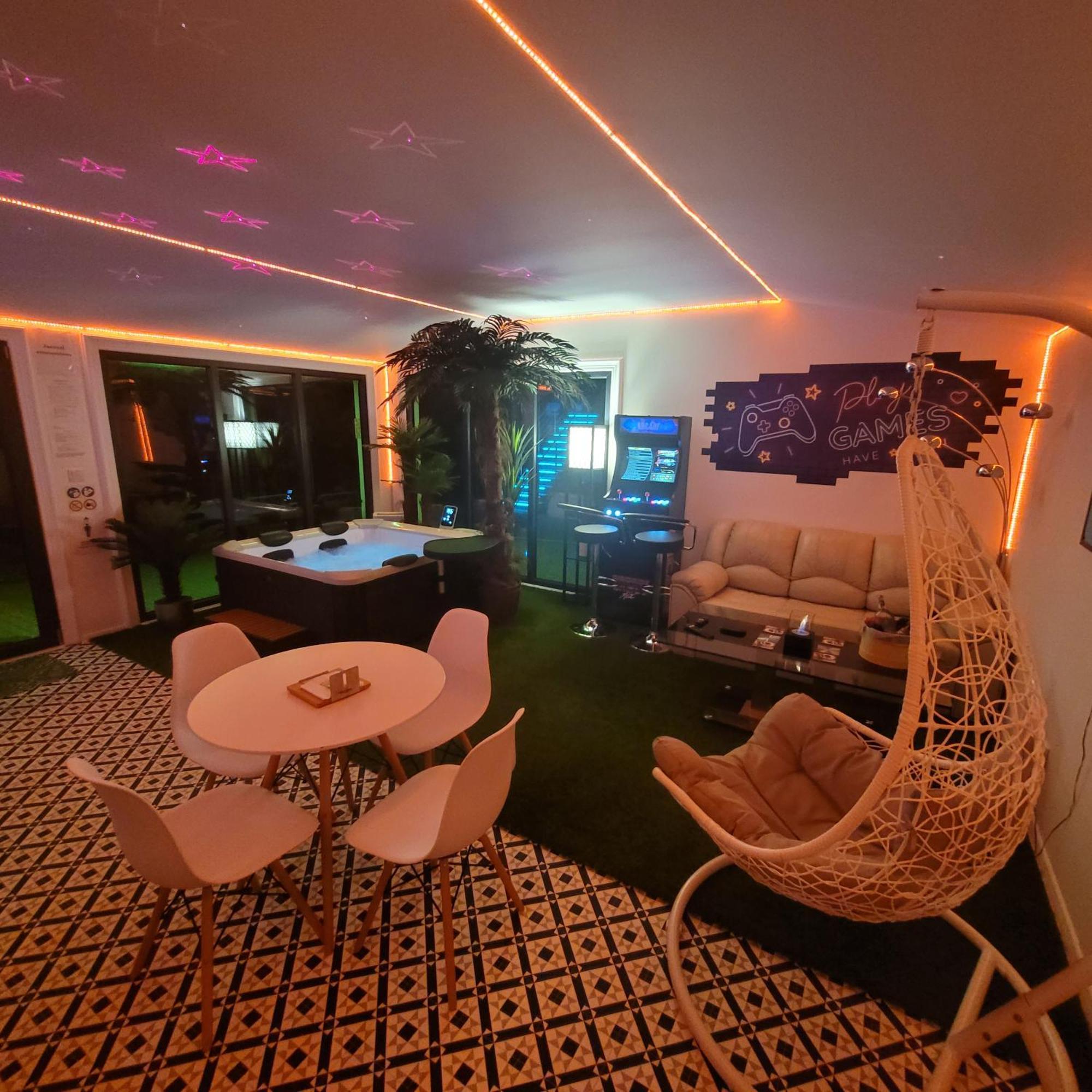 RzepiskaApartament Domek Grill Bukowina Bialka Jaucuzzi W Pokoju Na Wylacznosc公寓 外观 照片